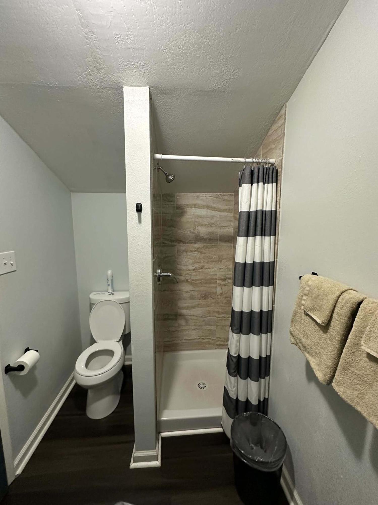 Pensacola Pearl - Studio Apartment - Pets Welcome Extérieur photo